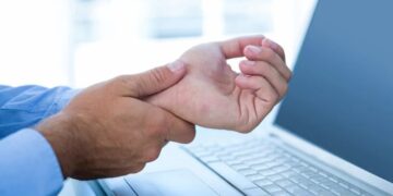 The Importance of Early Diagnosis in Managing Essential Tremor