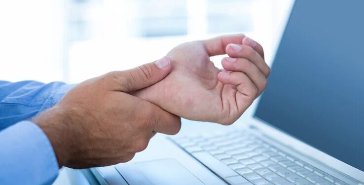 The Importance of Early Diagnosis in Managing Essential Tremor