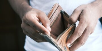 5 Steps to Enhance Your Money Management Skills