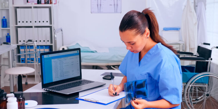 Productivity Systems Every NP Student Needs During Clinical Training