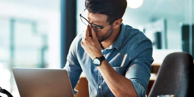 How to Recognize Burnout vs. Depression: A Comprehensive Guide