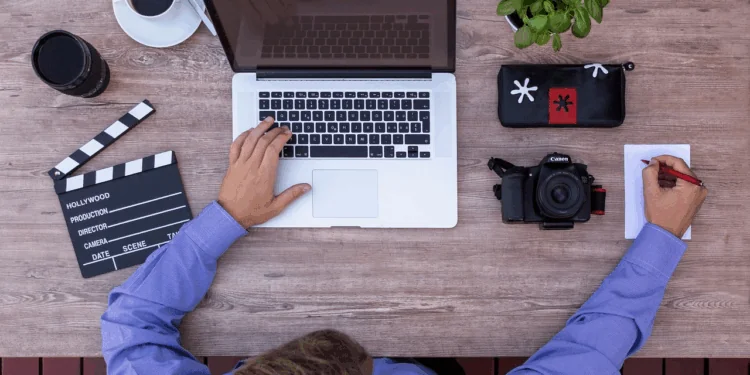 AI Companions Fill The Loneliness Gap: Can A Bot Help You Grow Emotionally