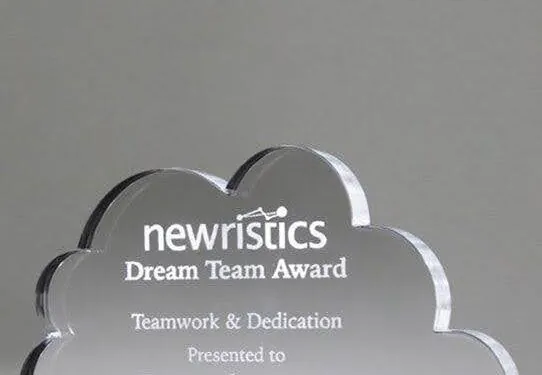 How to Match Acrylic Awards with Your Brand’s Aesthetic